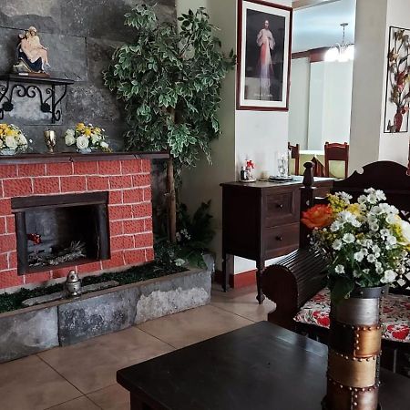 El Cardenal Hotel Лоха Екстериор снимка