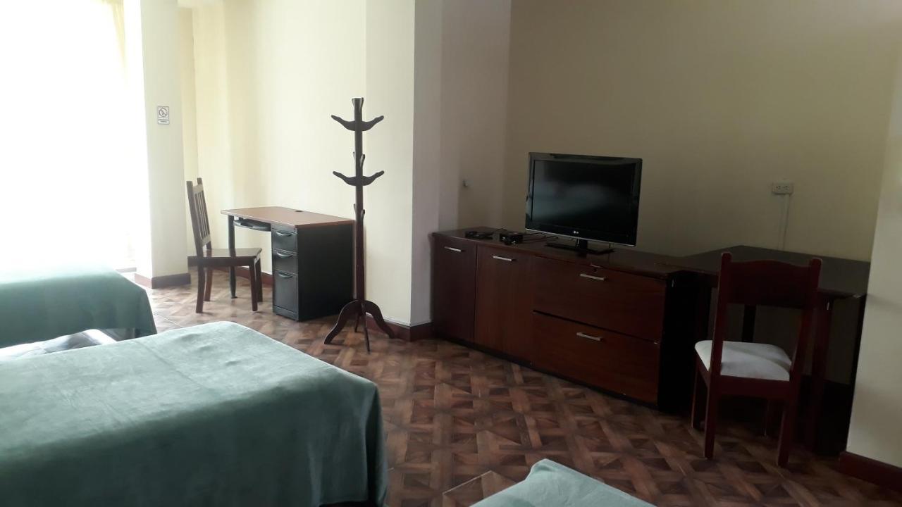 El Cardenal Hotel Лоха Екстериор снимка