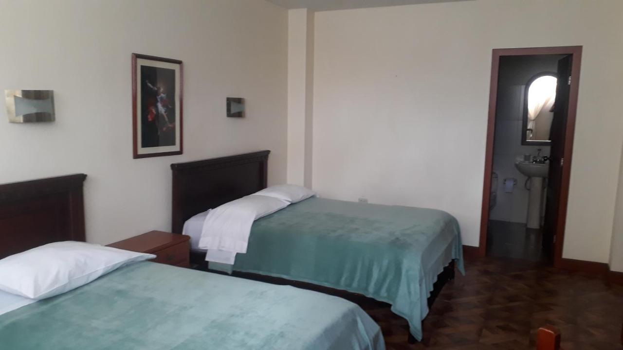El Cardenal Hotel Лоха Екстериор снимка